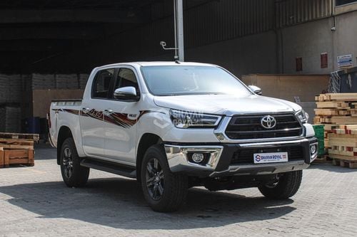 تويوتا هيلوكس 2.7L PETROL GLXS-G 4WD MT DC 2026MY