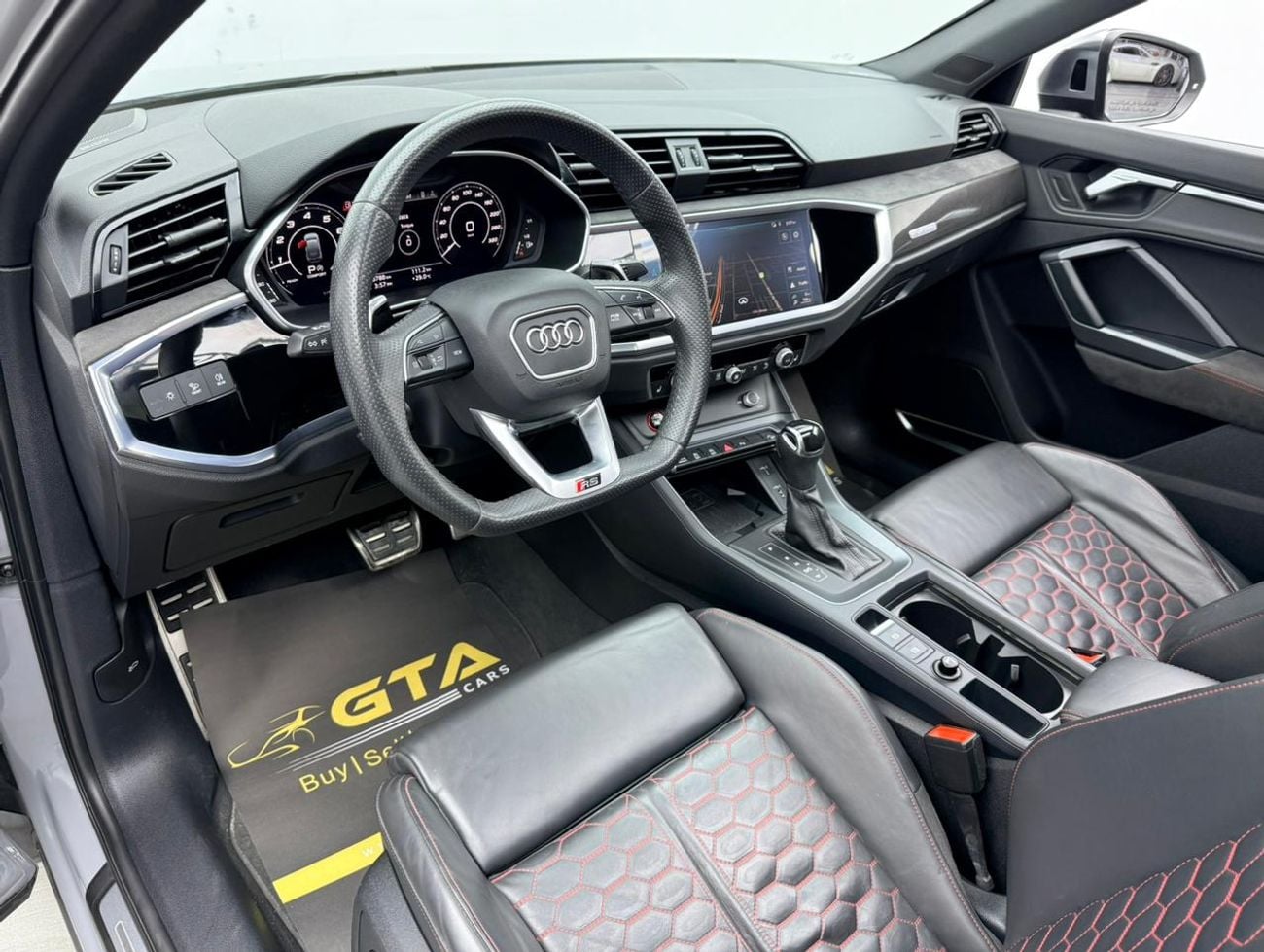 Audi RS Q3 2021 Audi RSQ3, Warranty, Carbon Fiber Interior, Fully Loaded, Excellent Condition, GCC