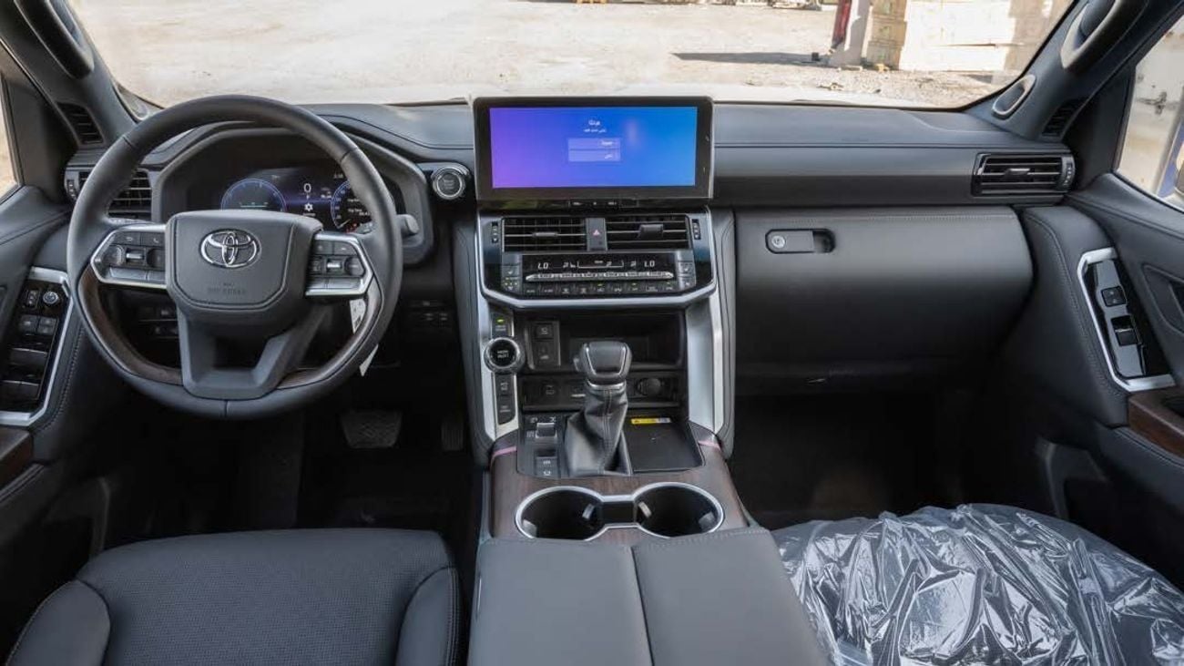 Toyota Land Cruiser VX 3.5L Land Cruiser 3.5 VX 2025