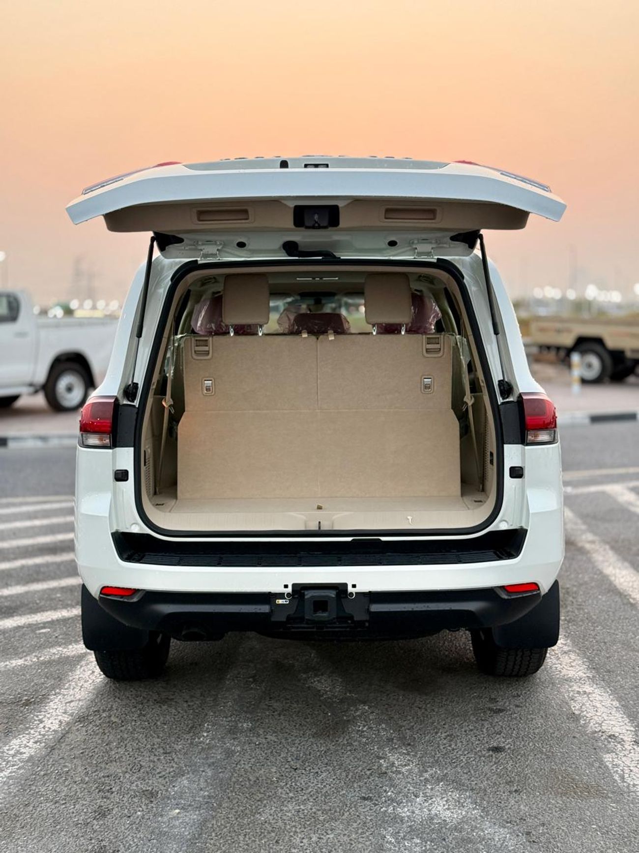 تويوتا لاند كروزر GXR 3.5L