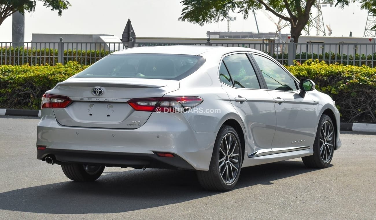 Toyota Camry CAMRY 2.5L Hybrid GLE SILVER 2024