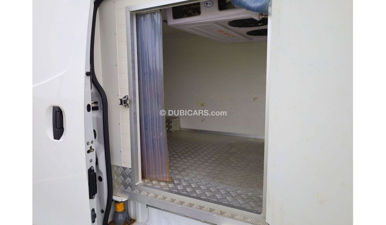 Nissan Urvan Std NV350 Refrigerated Van | 2.5L M/T Petrol FWD Low Mileage | Brand New Condition