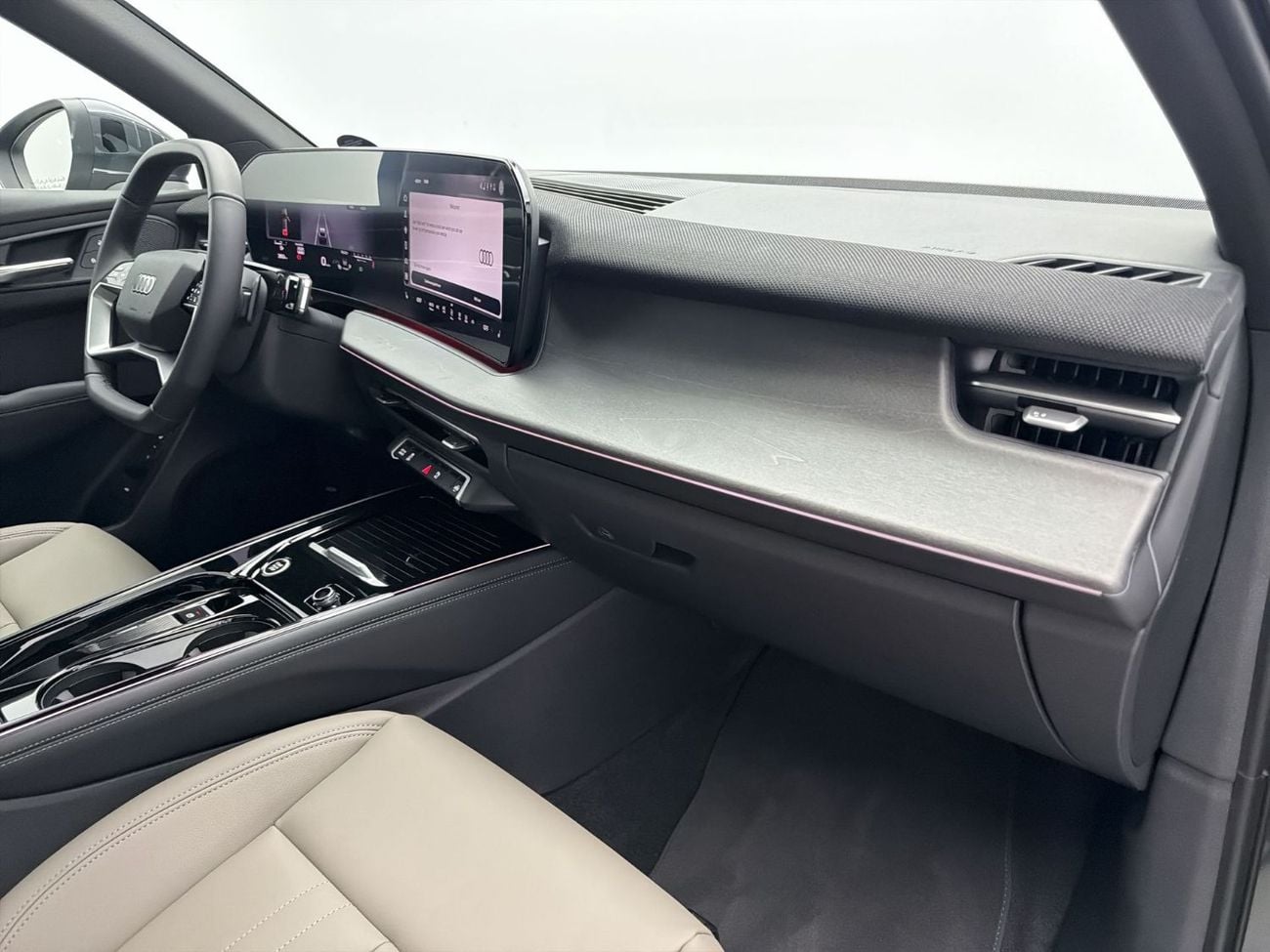 Audi Q3 Q3 SUV TFSI 150hp Progress Edition (Ref# 20823)
