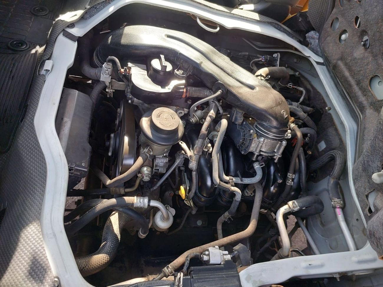 تويوتا هاياس TOYOTA HIACE VAN RHD 2015 MODEL 2.7L PETROL AUTOMATIC(PM55169)