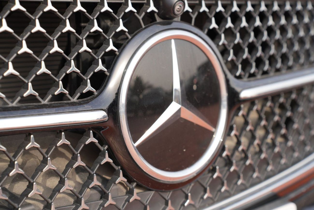 مرسيدس بنز E300