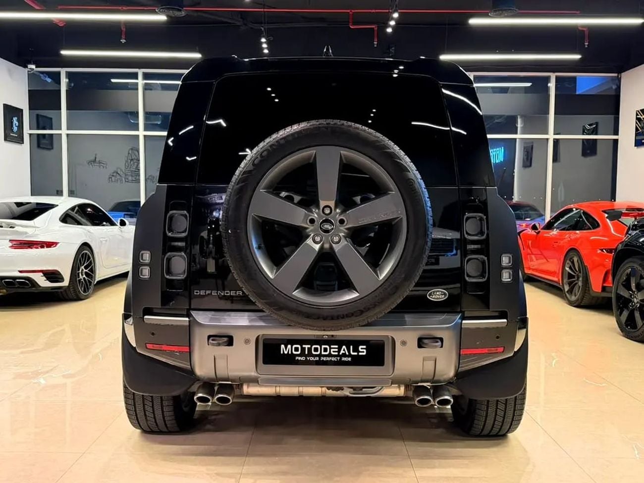Land Rover Defender 110 P525 Carpathian Edition | Under Warranty & Service Contract
