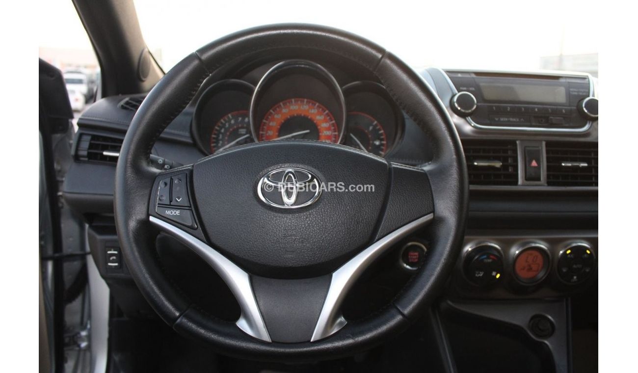 تويوتا يارس تويوتا يارس 2015 خليجي رقم 1 فل أوبشن بحالة ممتازة بدون حوادث نظيفه جدا من الداخل والخارج