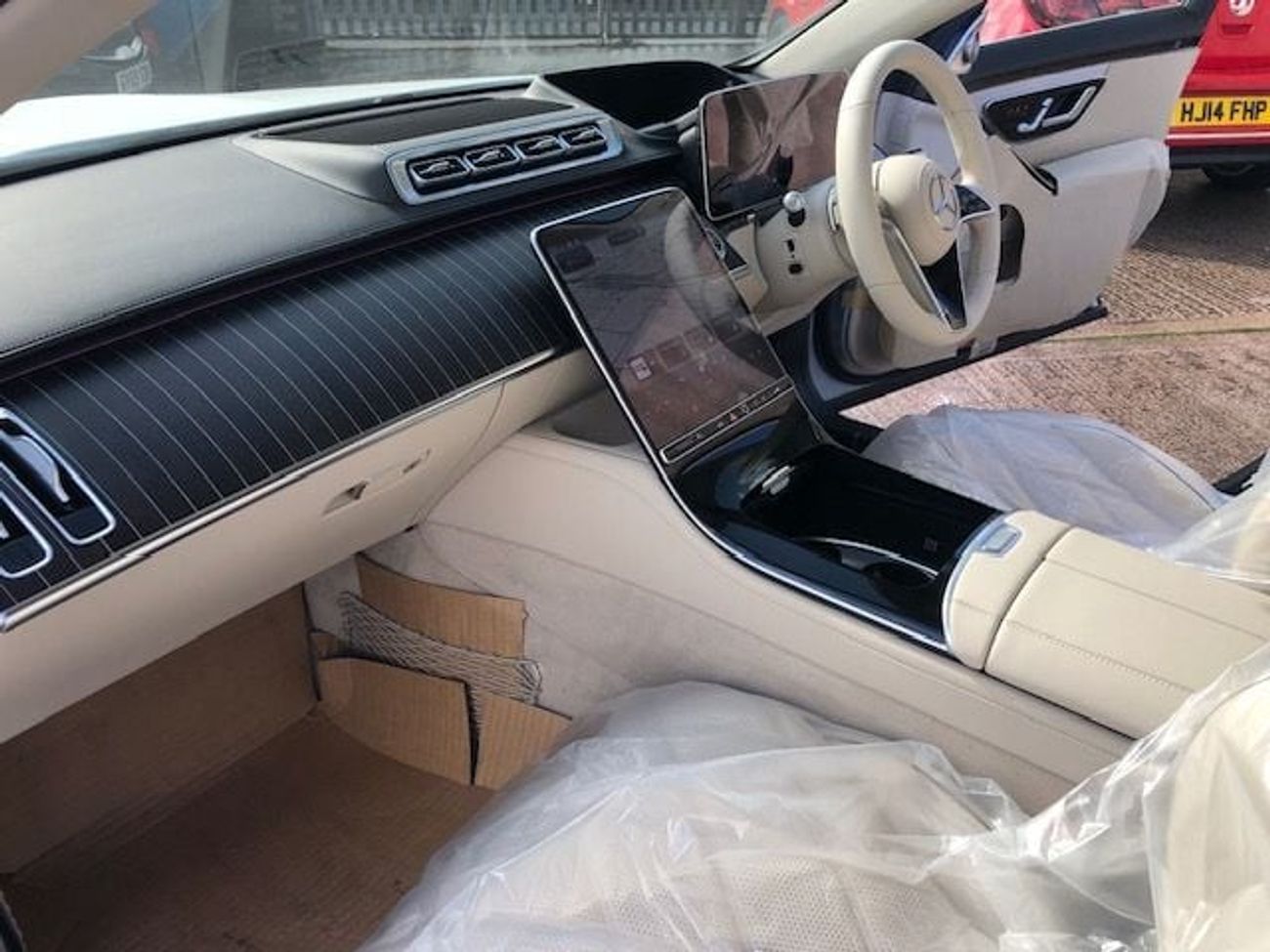 Mercedes Maybach S580 Maybach 2024 Mercedes-Benz S580 Maybach RIGHT HAND DRIVE