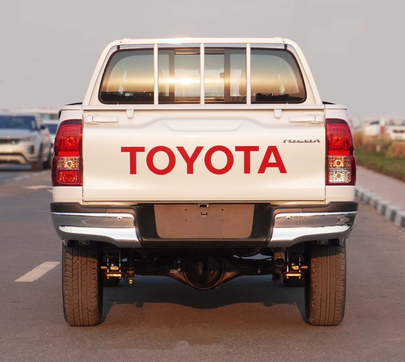 Toyota Hilux 4x4 DC 2.4L DSL A/T 2026 MODEL