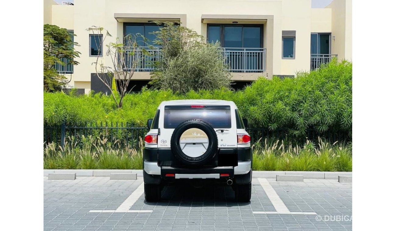 Toyota FJ Cruiser || GCC || Well Maintained