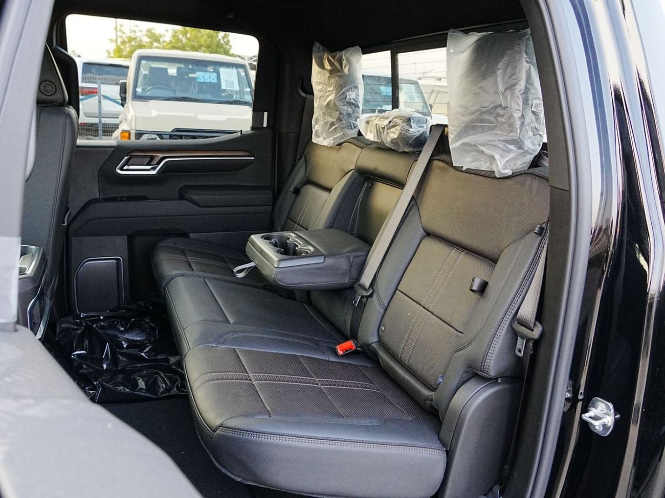Chevrolet Silverado DURAMAX DIESEL HIGH COUNTRY MIDNIGHT EDITION