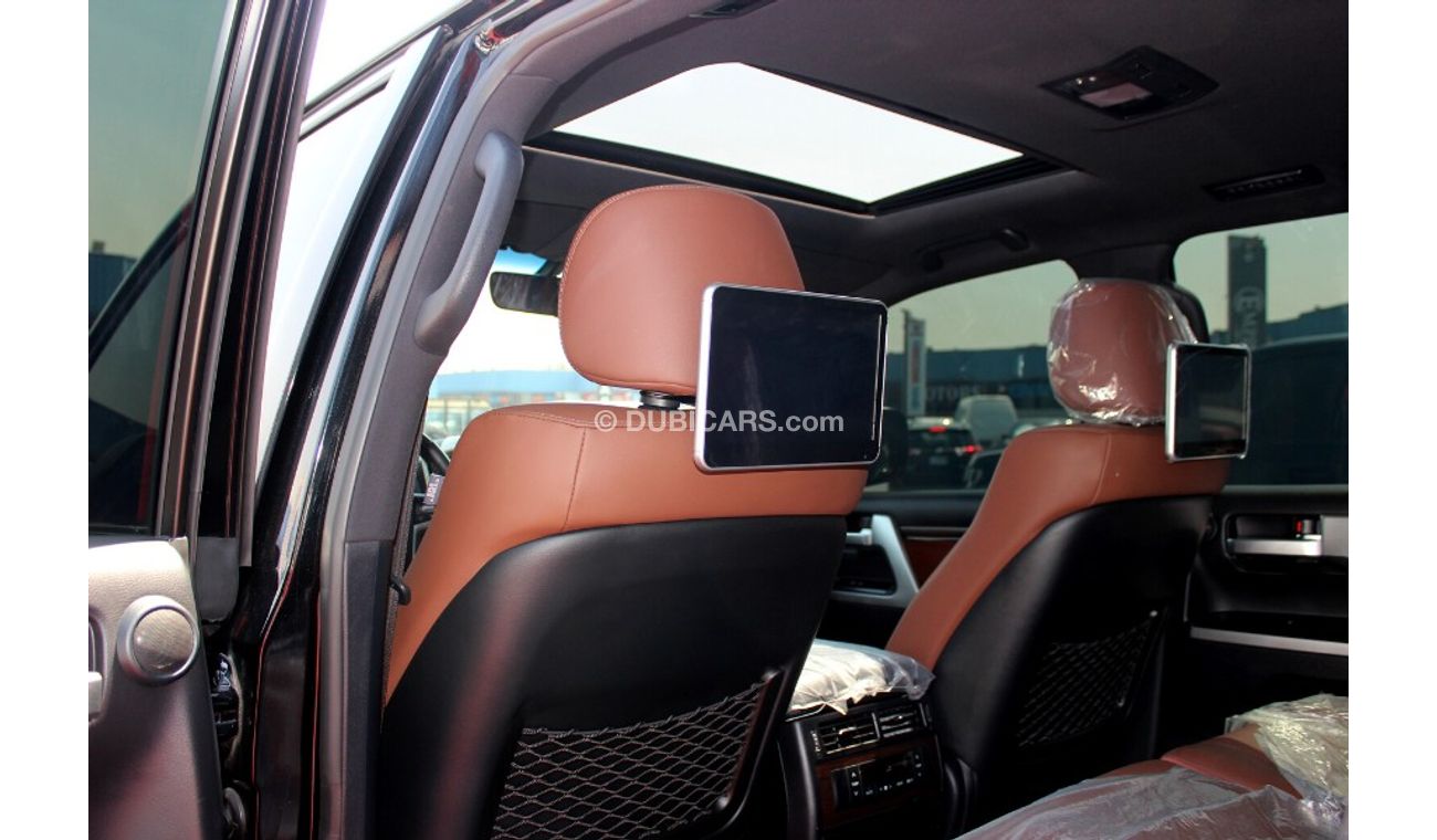 تويوتا لاند كروزر (2019) VXR V8 5.7, GCC, UNDER WARRANTY FROM LOCAL DEALER