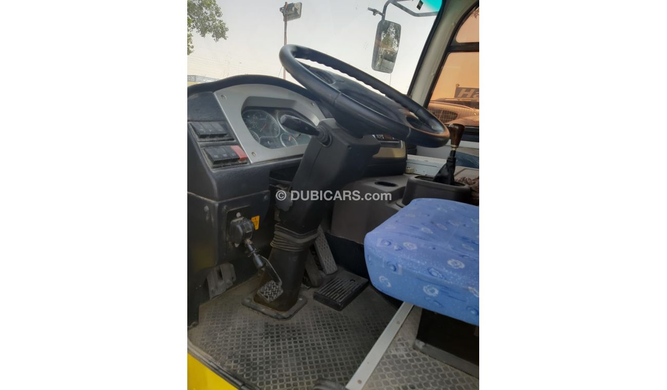 دايو SXC6720G باص مدرسي / 29 كرسي