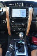 Toyota Fortuner SR5 , 4.0L , PETROL 2026