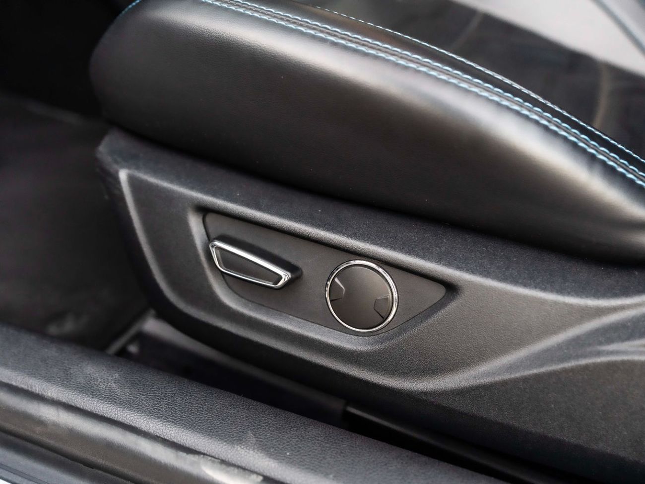 Ford Mustang GT Premium 5.0L V8