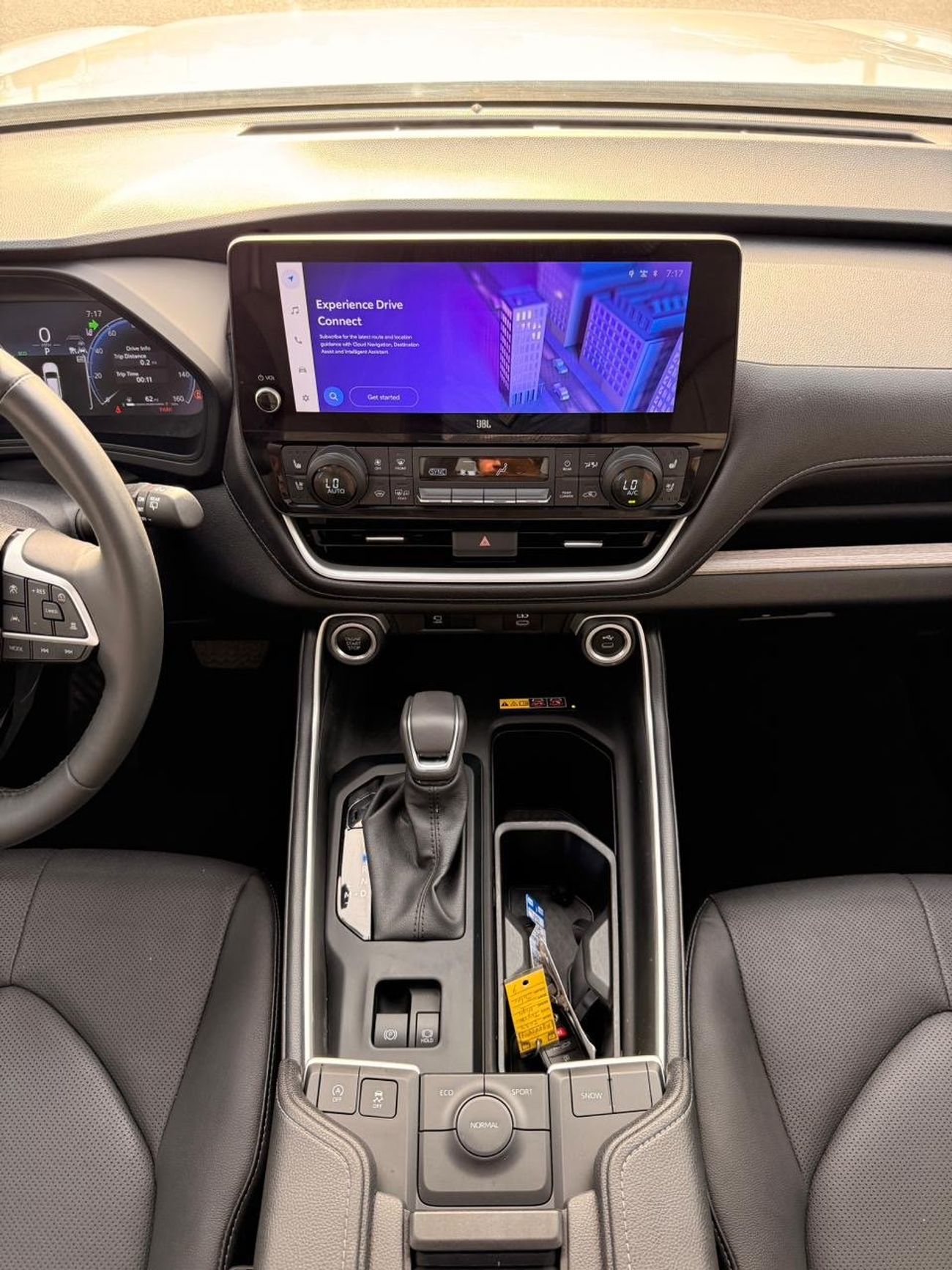 Toyota Grand Highlander Limited 2.4 L Panoramic, 360 camera Full option