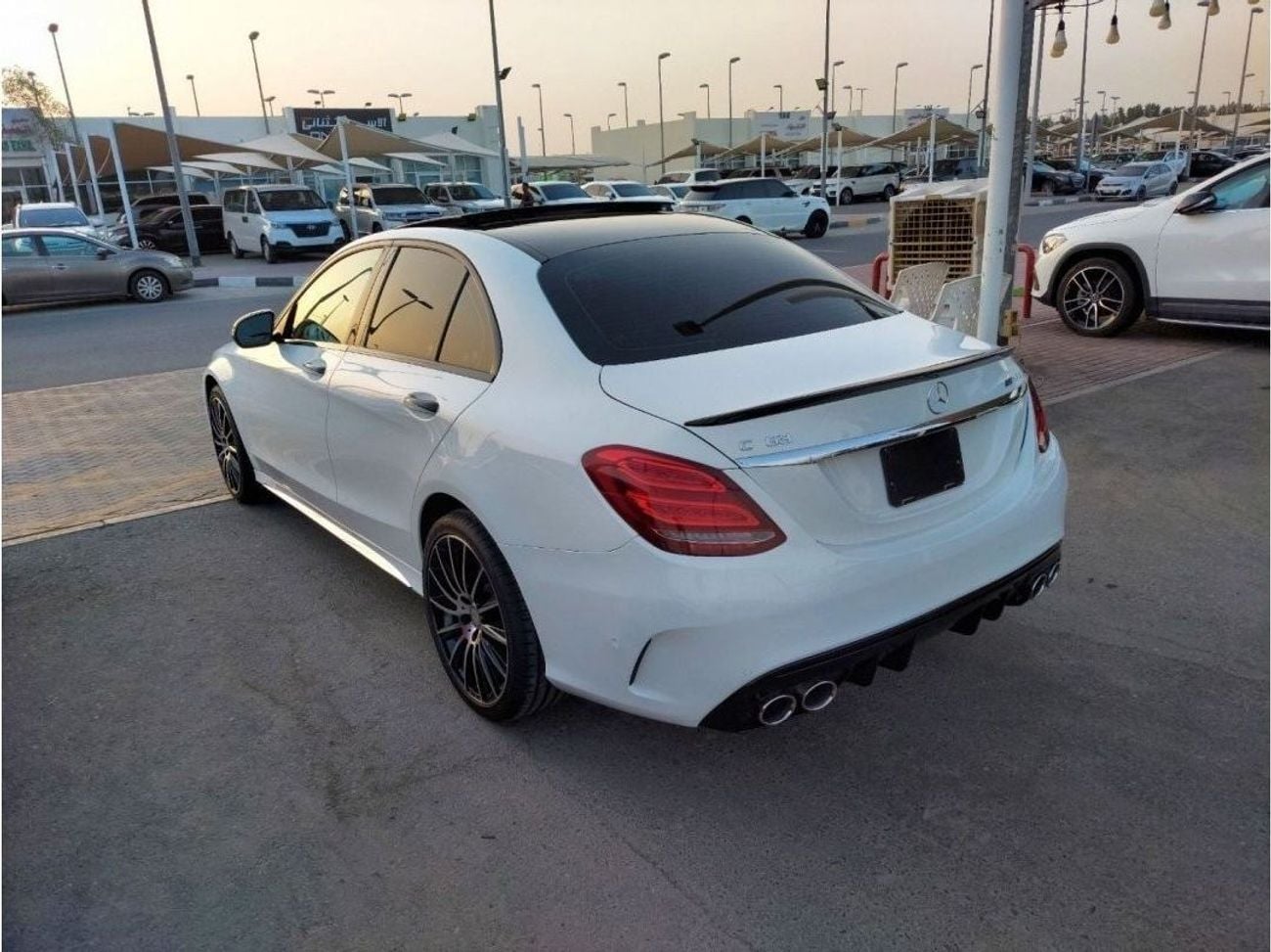 Mercedes Benz C300 STD (NON GCC)