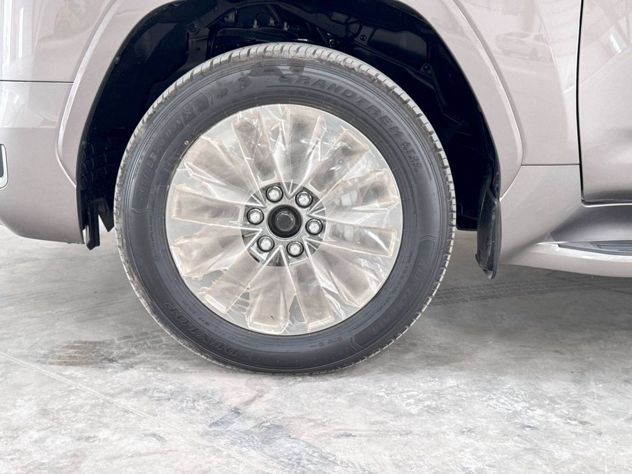 تويوتا لاند كروزر 2025 Toyota Land Cruiser LC300 VXR (Full-Option without Radar) 3.3L V6 TW Twin Turbo Diesel A/T 4WD 