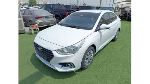 Hyundai Accent Base The car is excellent condition no accidents no painted,clean on the outside and on the inside.