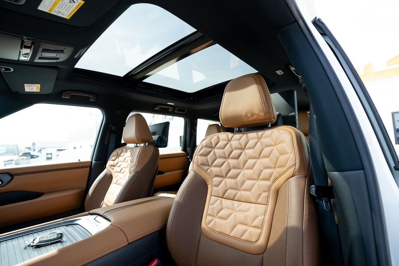 نيسان باترول LE Platinum City 3.5L 2026 - Black Roof