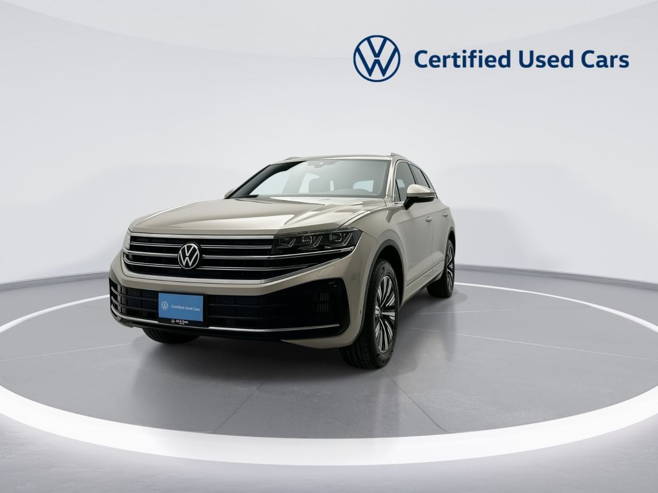 Volkswagen Touareg Touareg Elegance - Tirano (Ref#00479) - 39,100 AED SAVINGS from New Car