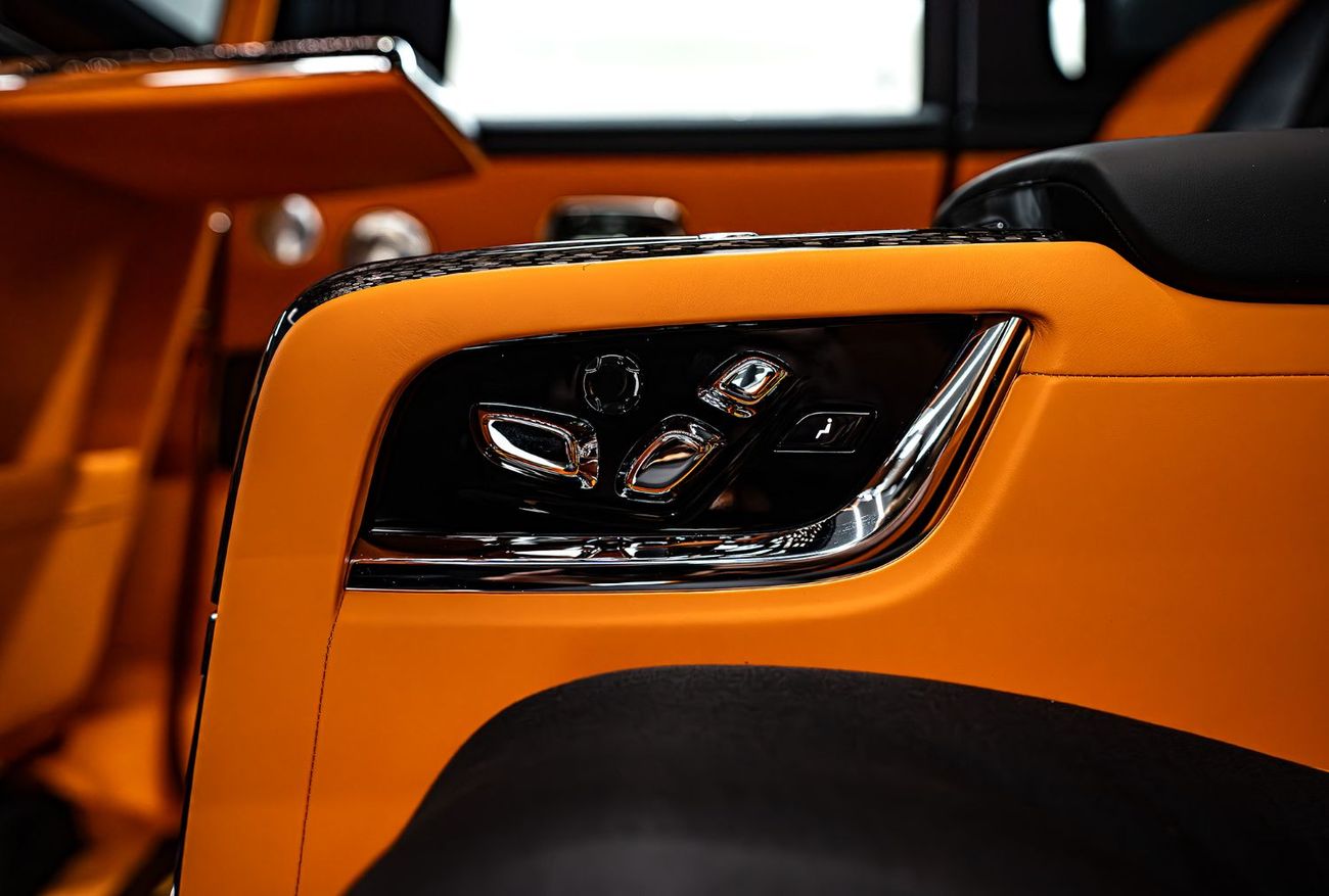 رولز رويس كولينان رولز رويس كولينان بلاك بادج 2026