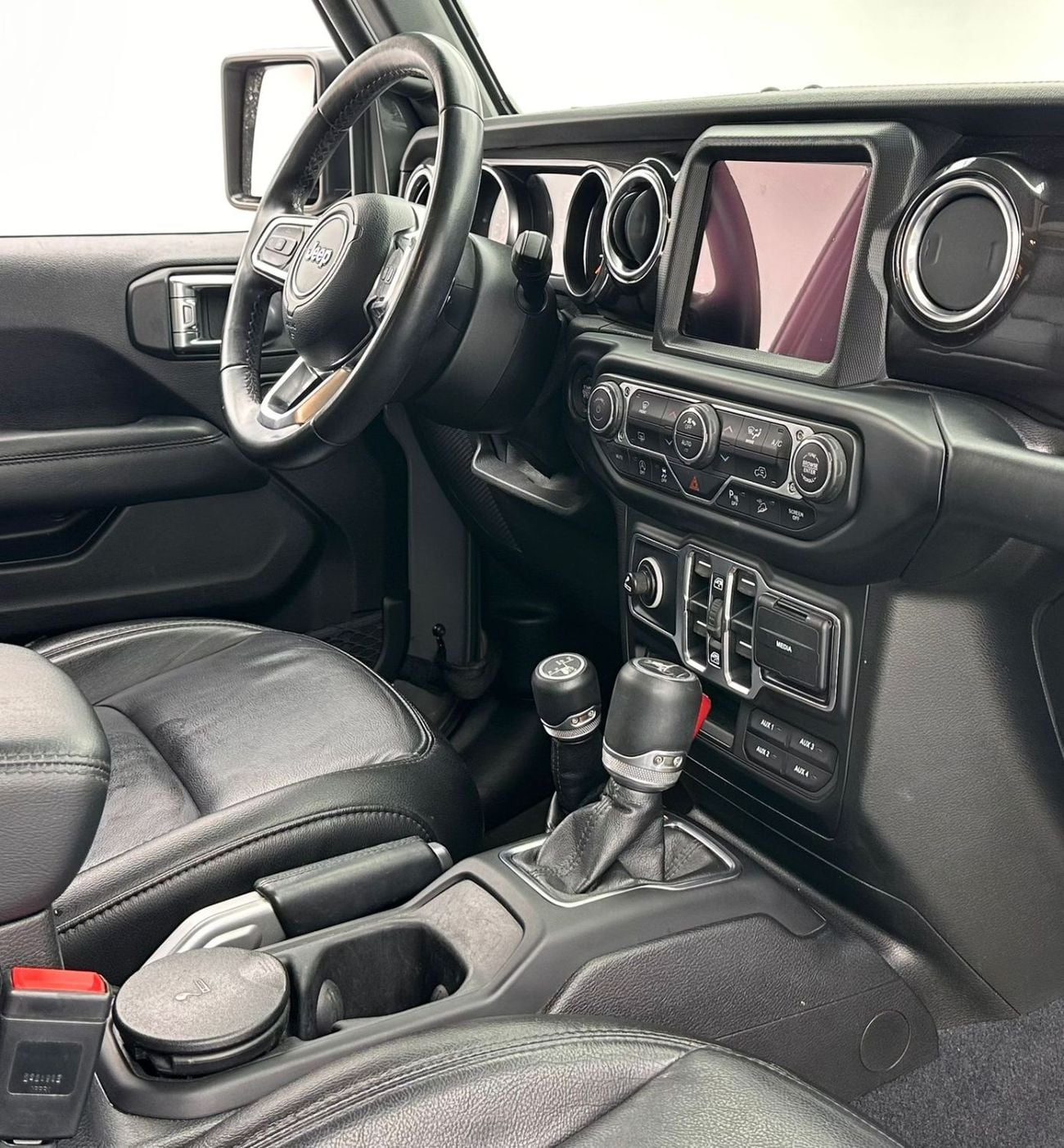 Jeep Wrangler 2019 Jeep Wrangler Unlimited Sahara, Oct/2026 Jeep Warranty, Jeep Full Service History, GCC