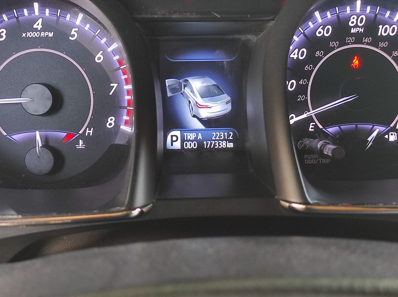 Toyota Avalon Toyota Avalon 2017 xle V6 full options with out sunroof clean car