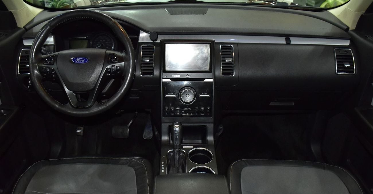فورد فليكس EXCELLENT DEAL for our Ford Flex Limited ( 2015 Model ) in Red Color GCC Specs