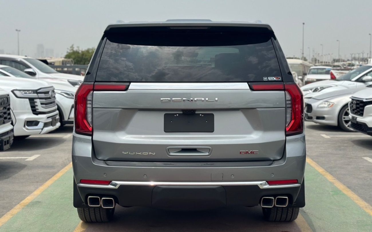 GMC Yukon 6.2 V8 Denali (AWD)