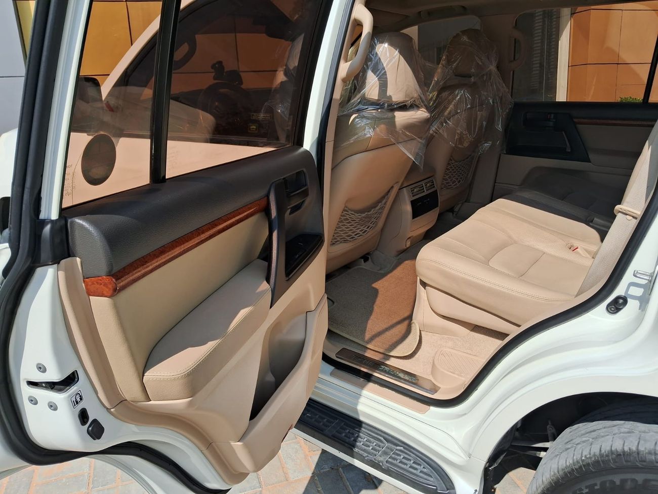 تويوتا لاند كروزر GXR 5.7L AWD