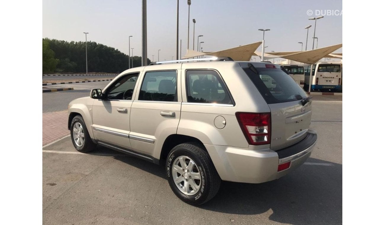 Jeep Grand Cherokee 2008 gcc very celen car