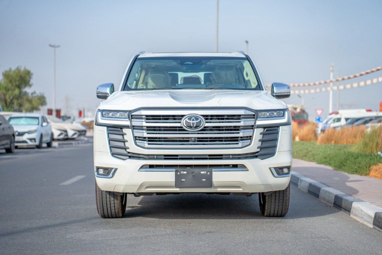 تويوتا لاند كروزر Lc300 VX 4 0L petrol engine 2025 LHD white  with beige interior