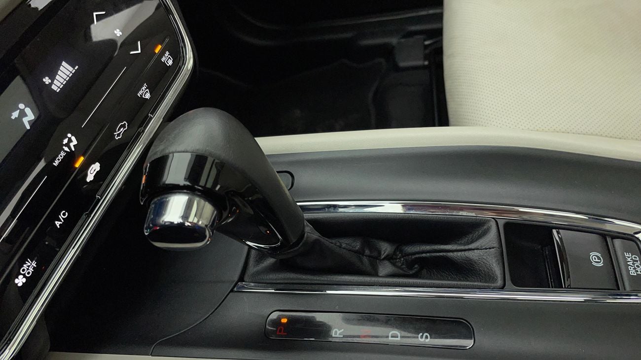 Honda HRV EX 1.8 | Zero Down Payment | Free Home Test Drive