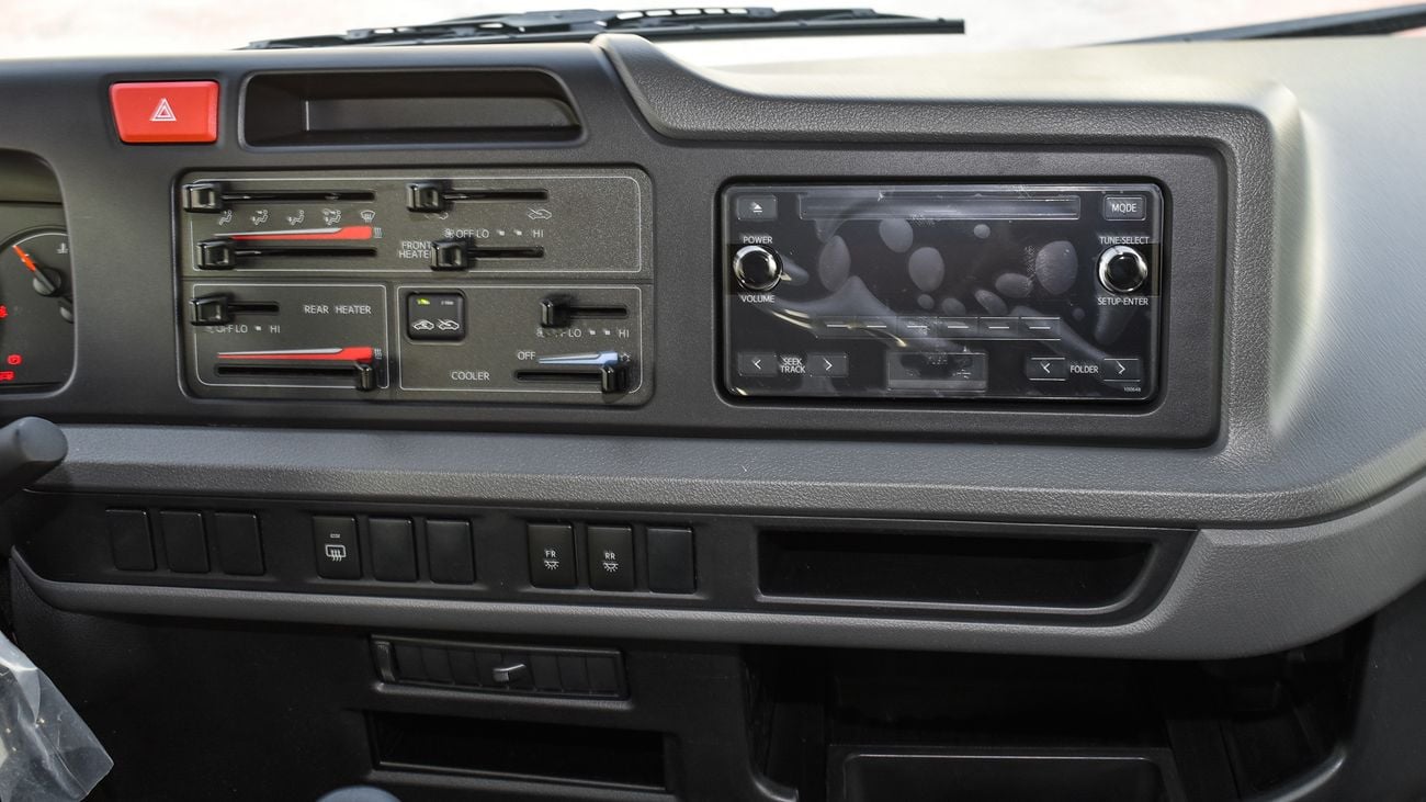 تويوتا كوستر 4.2L Diesel