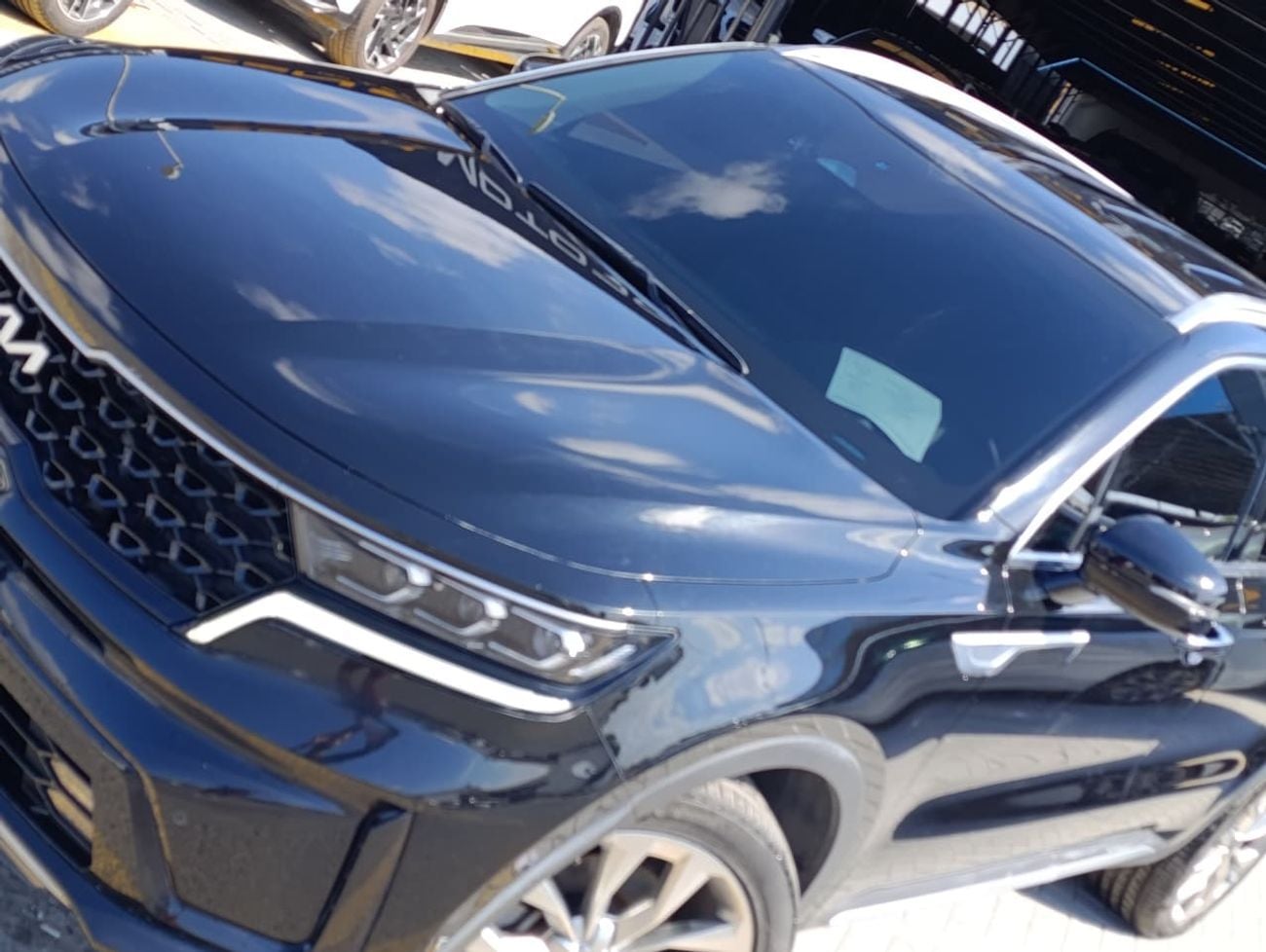 Kia Sorento Base 2.4L AWD Base 2.2L AWD