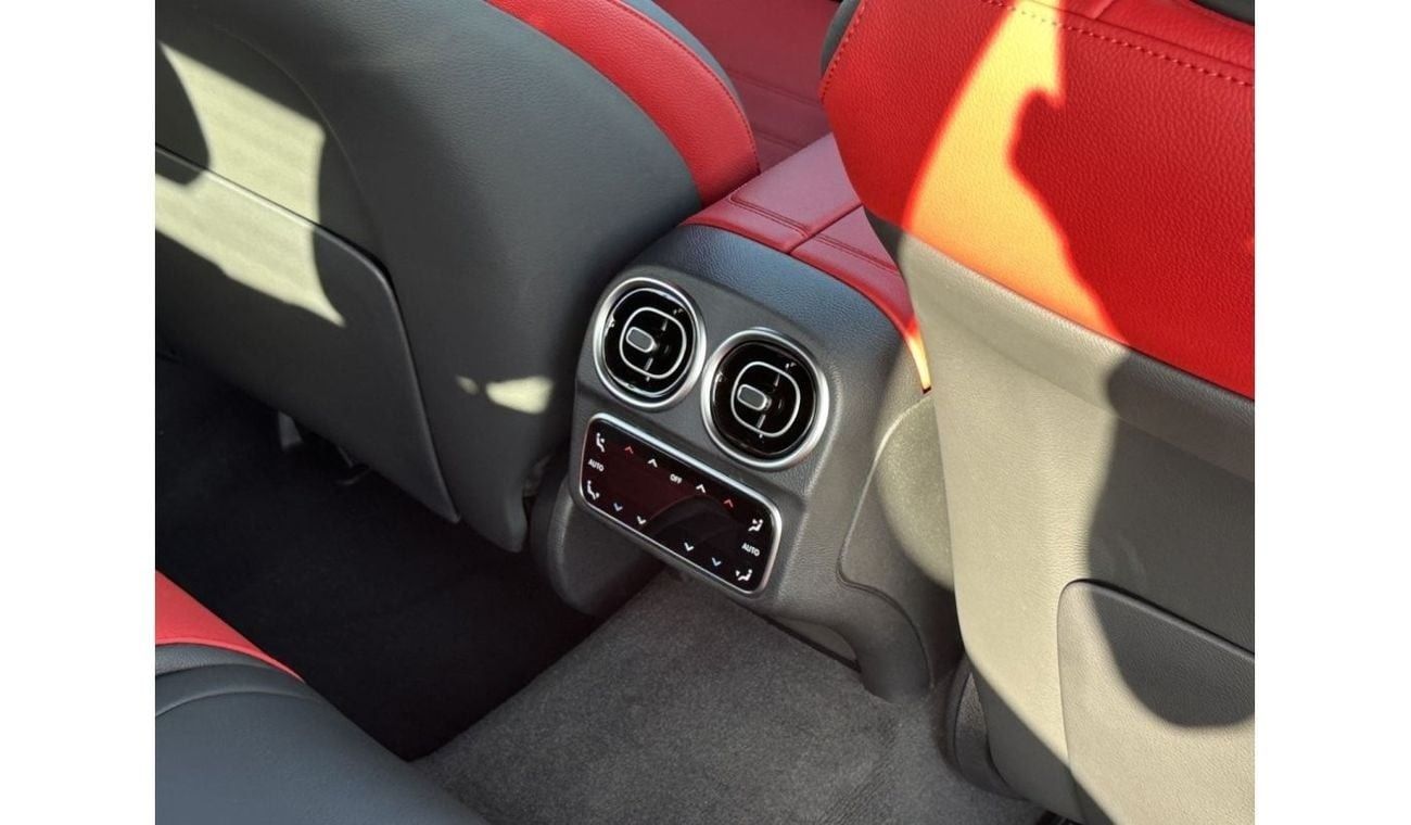 Mercedes-Benz C 200 Premium Plus 2025 GCC 5 Years Agency Warranty