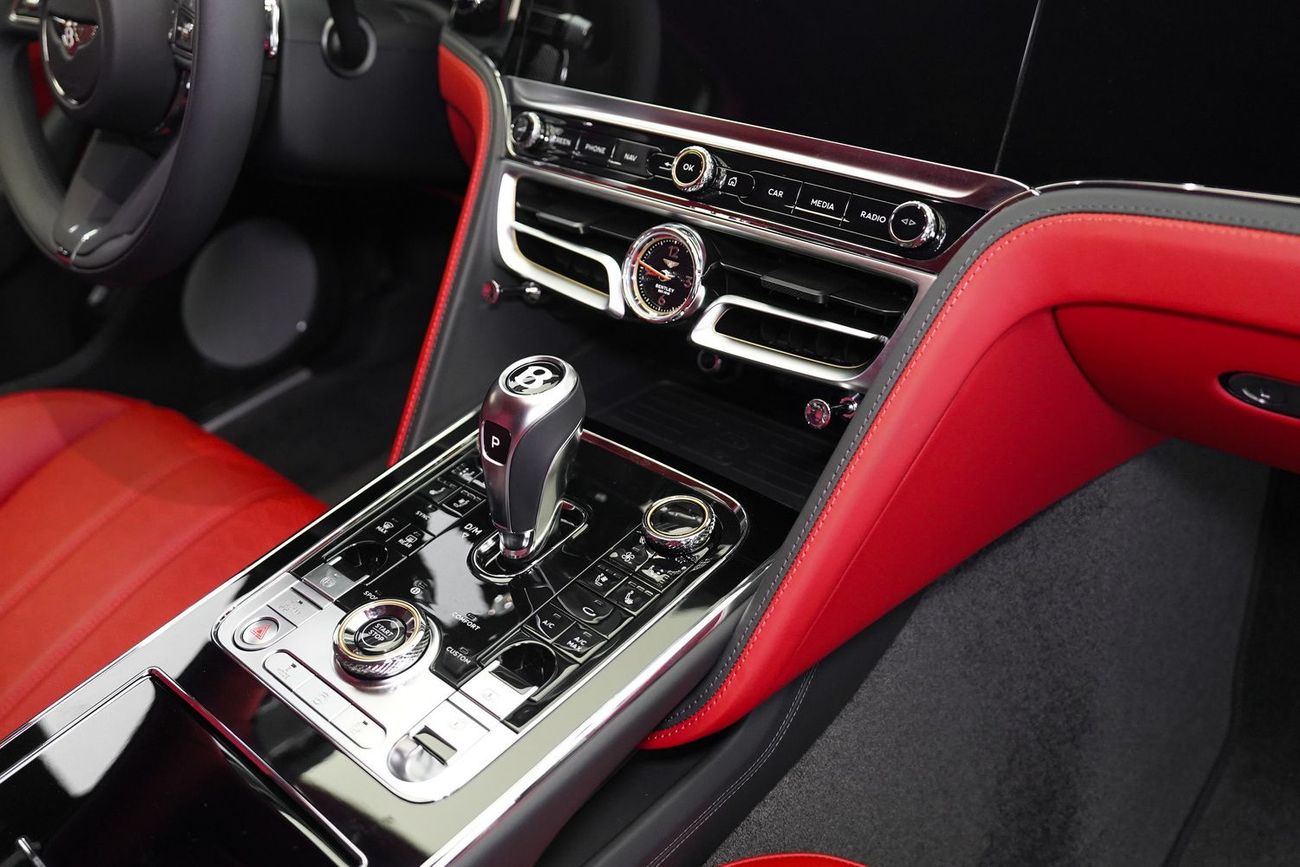 Bentley Flying Spur 4.0T V8