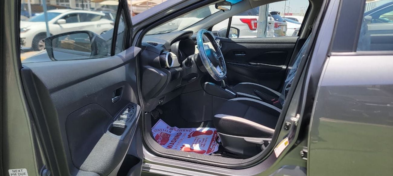 Nissan Versa SV (NON GCC)