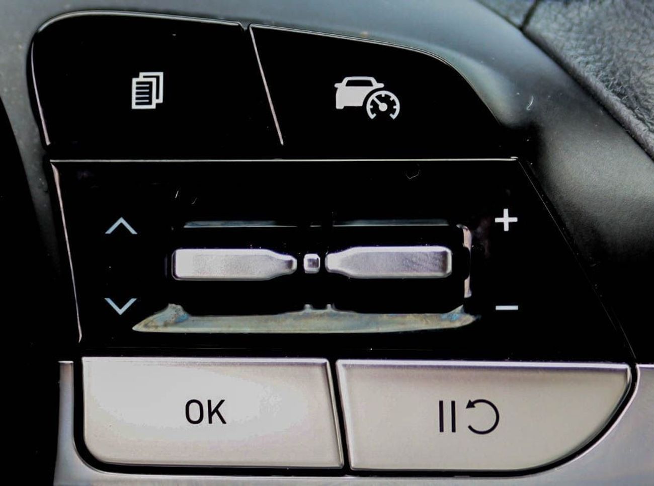 Hyundai Tucson Comfort 1.6L (178 HP) Hyundai Tucson 2.0L 2022 GCC, accident-free, in excellent condition 1431 P.M