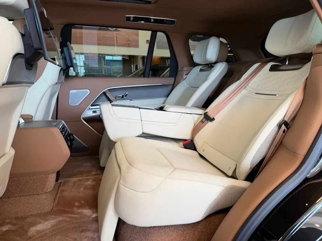 لاند روفر رينج روفر P615 SV Autobiography LWB * Export Offer *