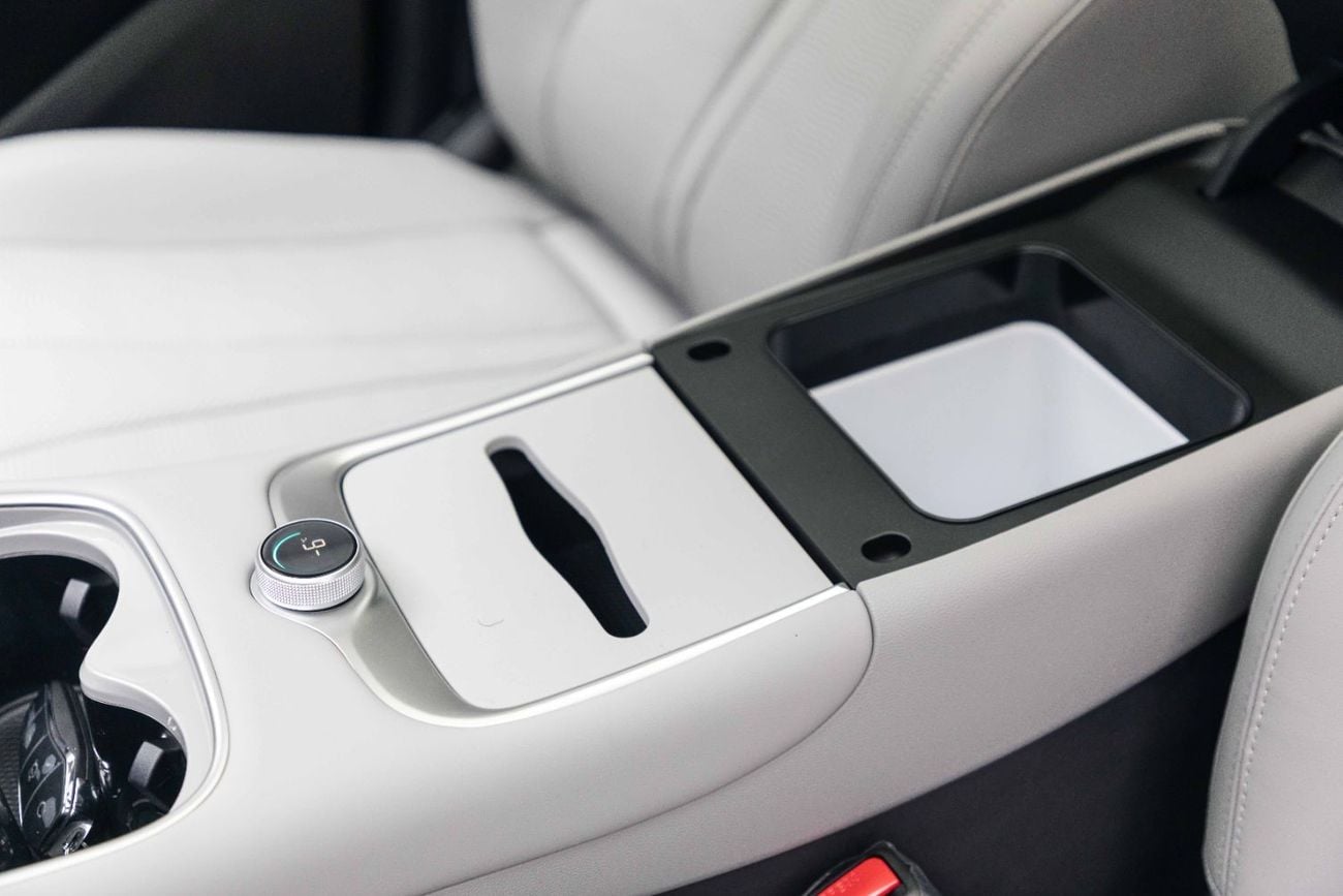 BYD Sealion 05 Intelligent Navigation - Sea White Inside White | Export Only