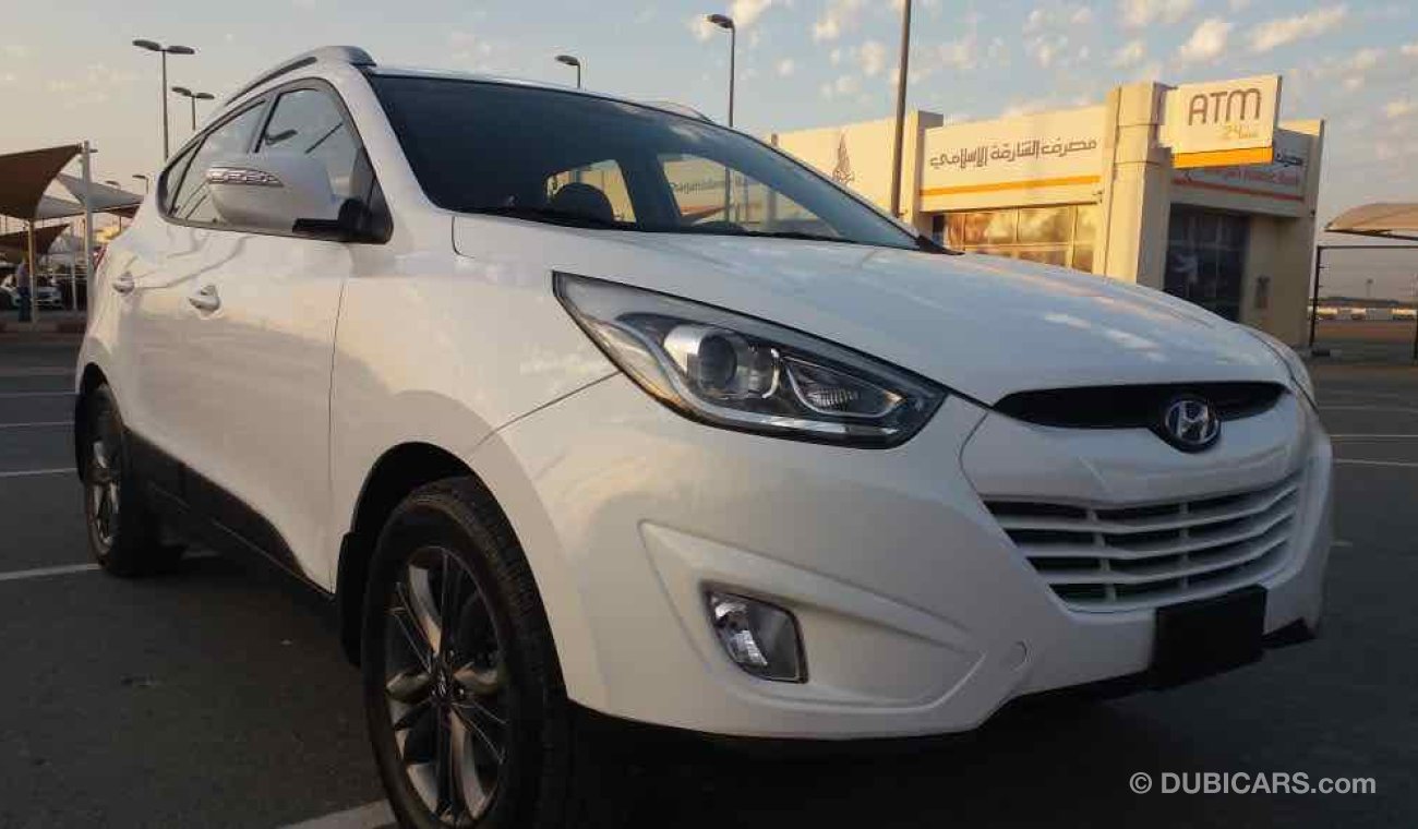 Hyundai Tucson خليجي 4x4 تسهيلات بالتمويل البنكي