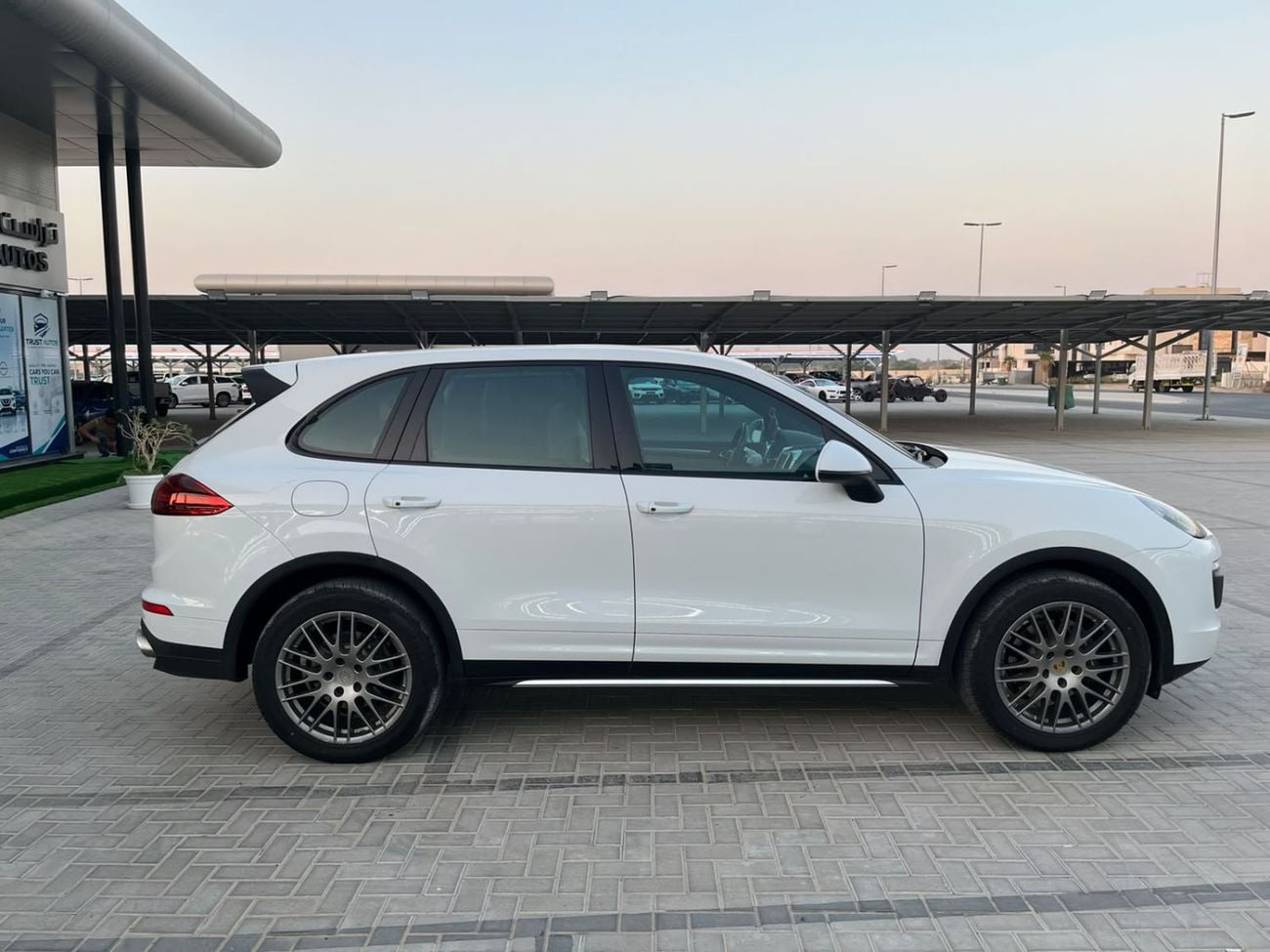 Porsche Cayenne STANDARD