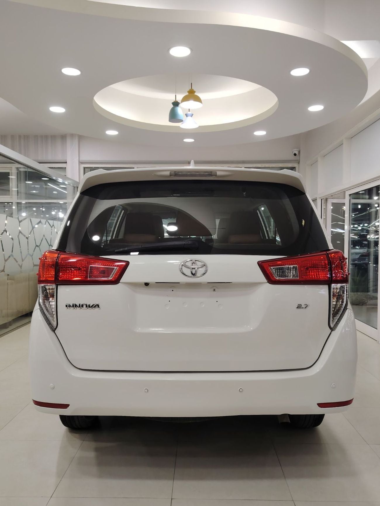 تويوتا إينوفا GL 2.7L