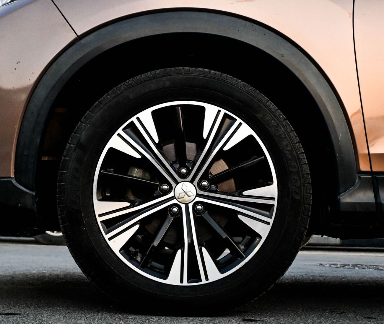 Mitsubishi Eclipse MITSUBISHI ECLIPSE CROSS 2018 GCC IN EXCELLENT CONDITION