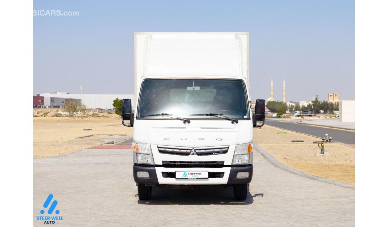 Mitsubishi Canter 2022 Closed Box with Tail Lift - Short Chassis - Diesel MT - Low Mileage - GCC
