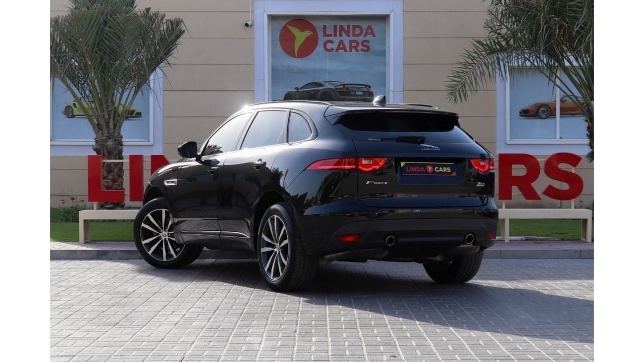جاكوار F بيس R-سبورت