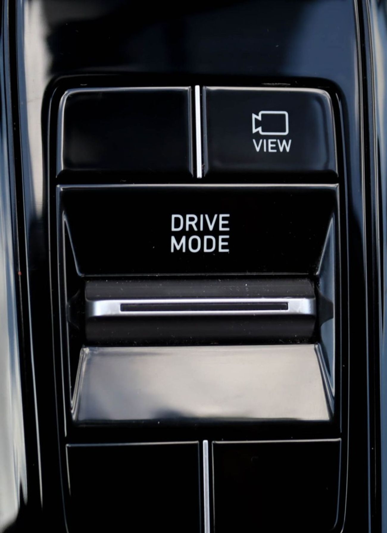 هيونداي سوناتا GL 2.5L Hyundai sonata 2023 GCC 2.5L Original paint accident-free in excellent condition 1388 P.M