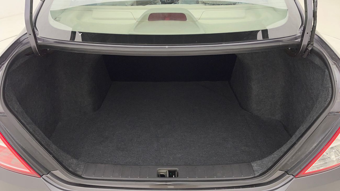 نيسان صني SV 1.5 | بدون دفعة مقدمة | اختبار القيادة في المنزل